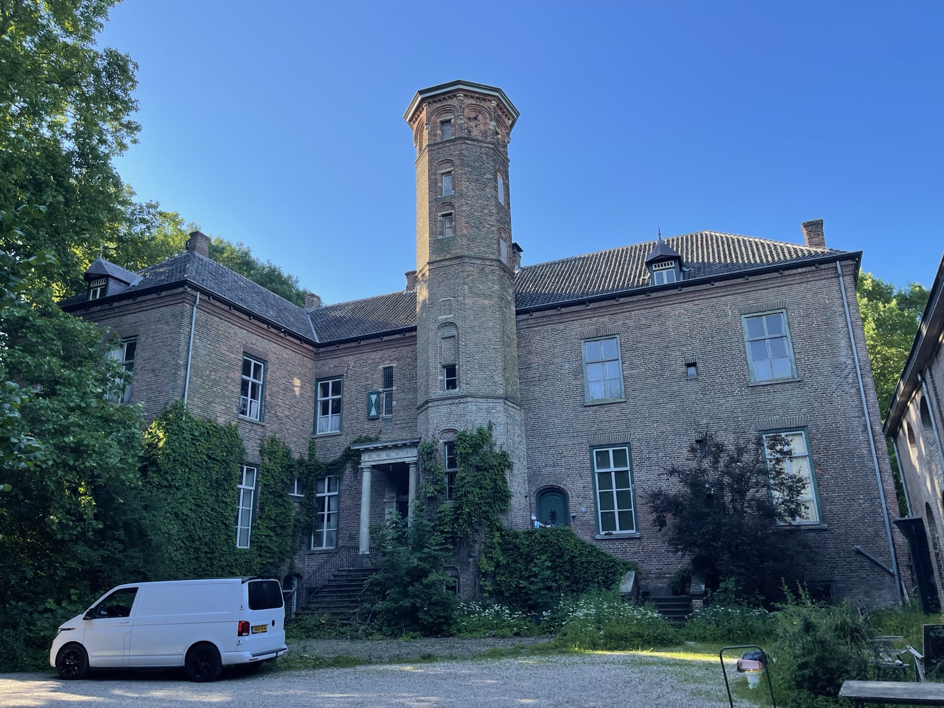 Gerestaureerd interieur Huis Sevenaer